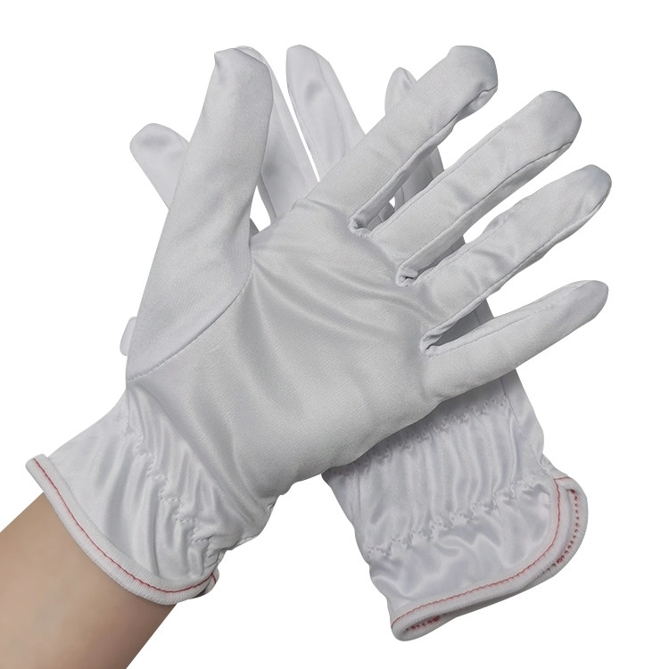 Gloves suited for diverse industries - from electronics and automotive assembly to safety checking and mechanical tasks.